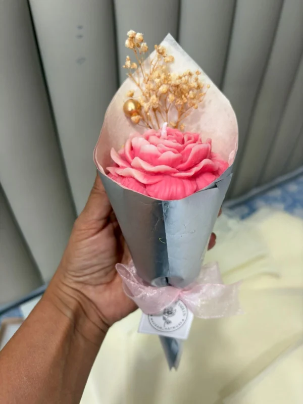 The Single Rose Bouquet