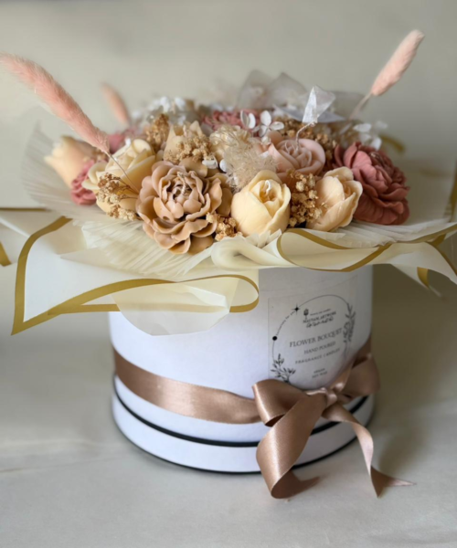 The Floral Bouquet Candle